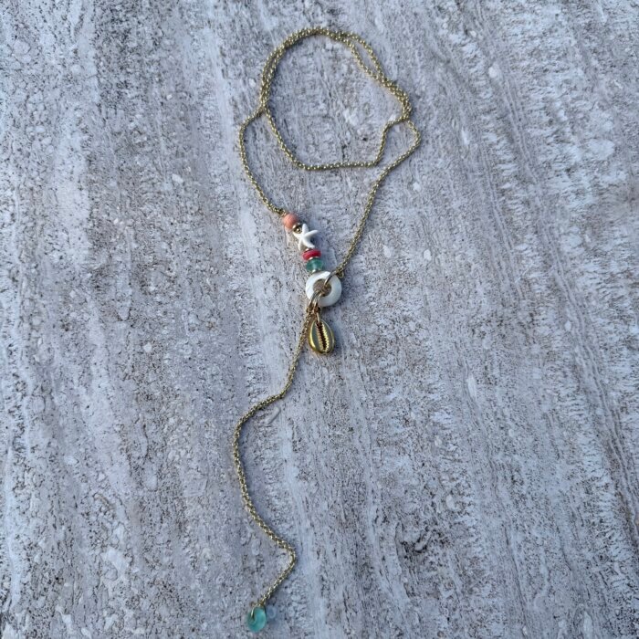 long pendant Red and green pendant