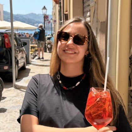 Necklace with natural stones