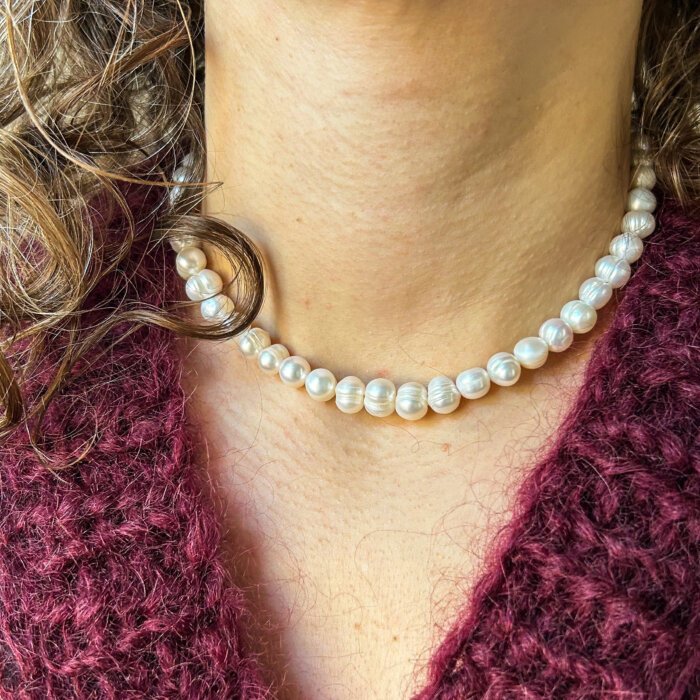 Pearl necklace
