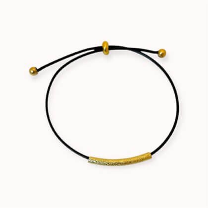 Natural leather slider bracelet