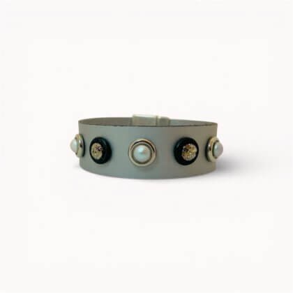 Grey chunky natural leather bracelet with swarovski crystals and pearls