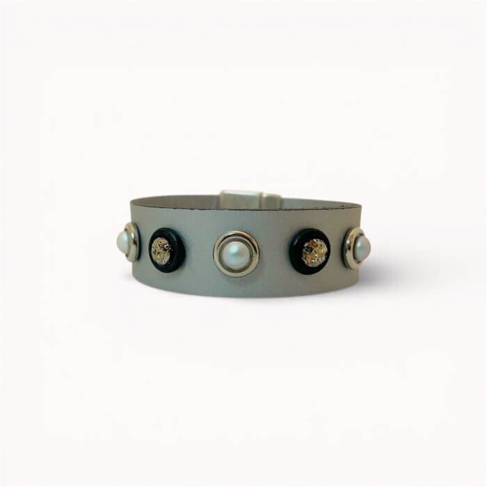 Grey chunky natural leather bracelet with swarovski crystals and pearls