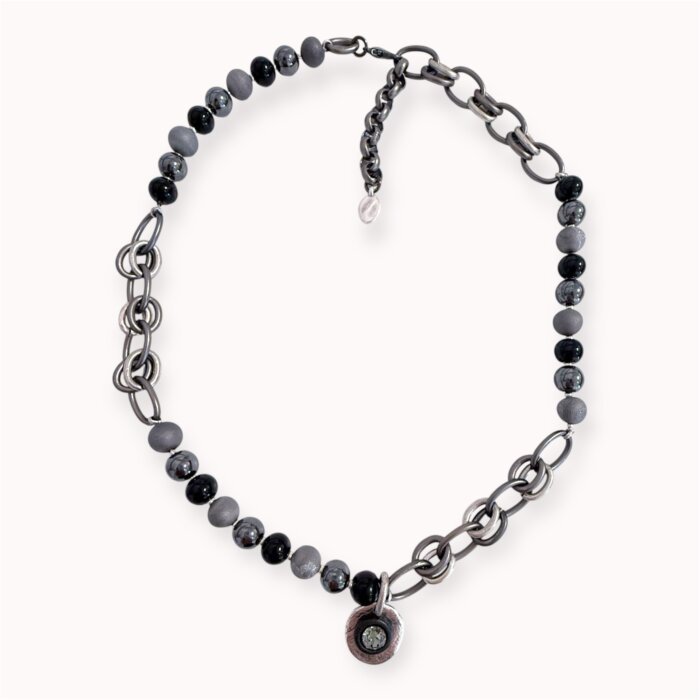 Grey hematite, agate and onyx necklace
