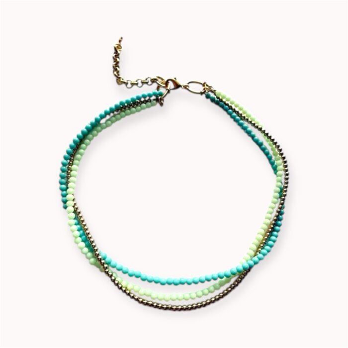 žalias trigubas vėrinys