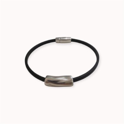 Juoda natūralios odos apyrankė