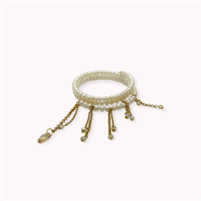 White pearls wrap bracelet