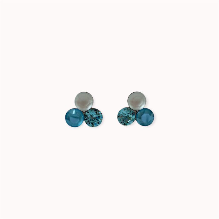 Blue triple stud earrings