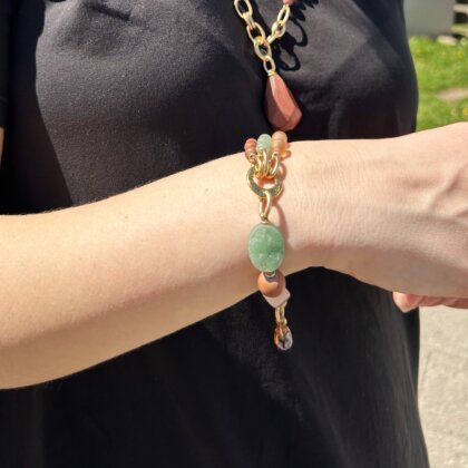 Colourful natural stones bracelet